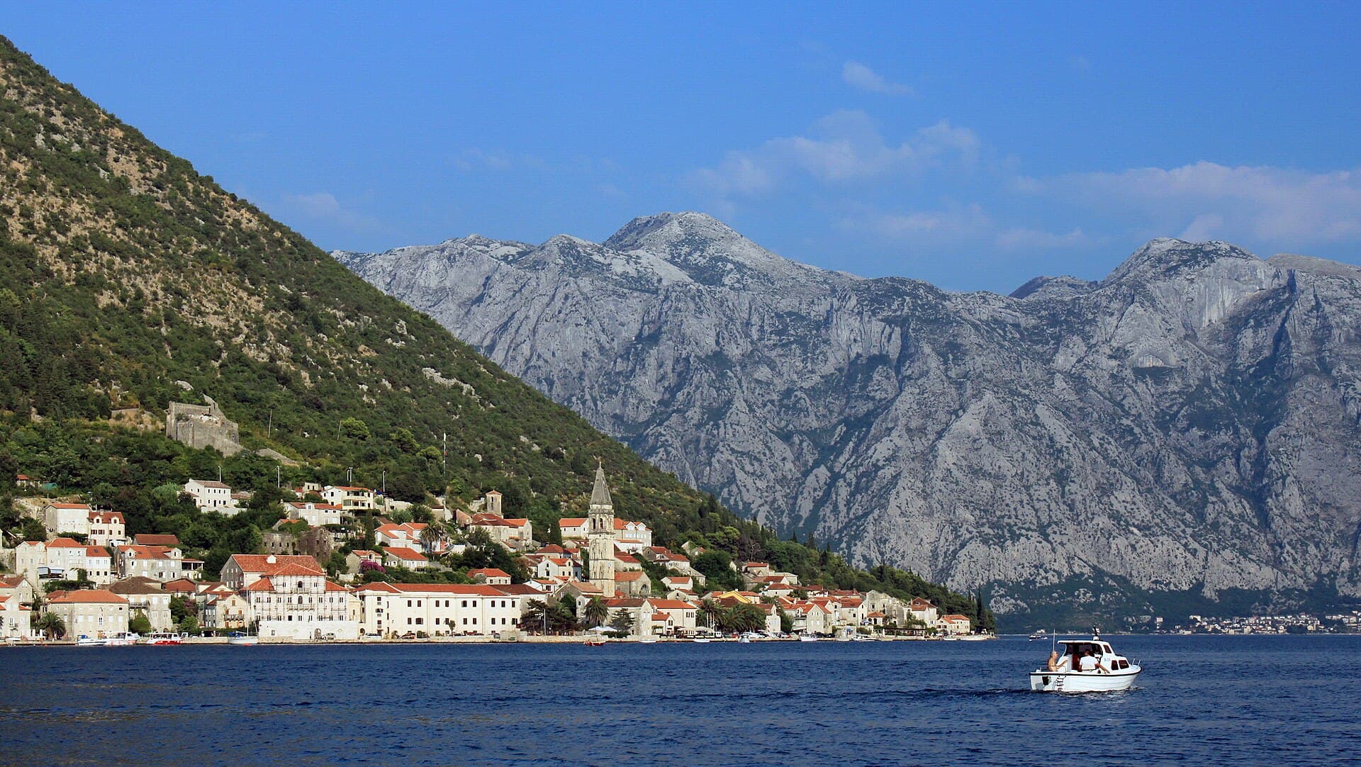 Perast — walking, hiking and cycling