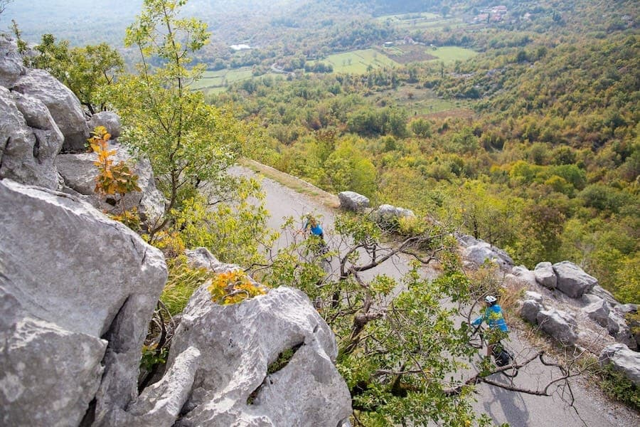 Day tour: Cetinje to Skadar Lake Serenity: E-Bike Voyage and Vineyard Bliss