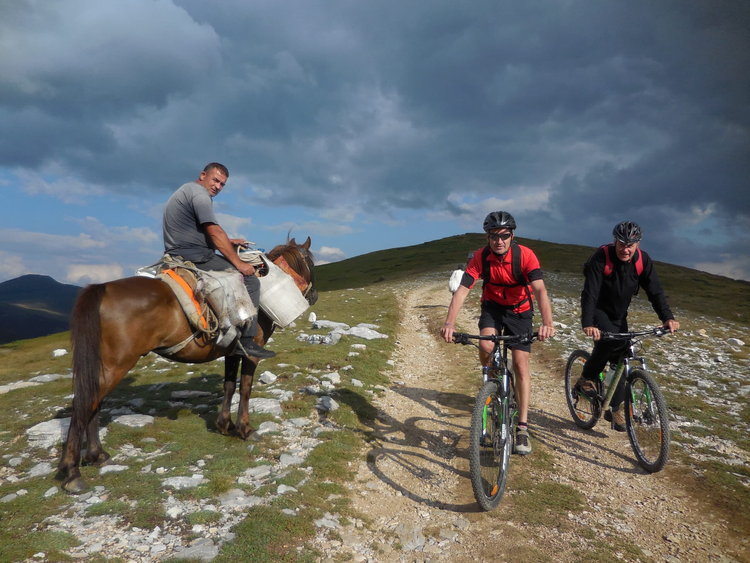 Trans Montenegro – 4 Nationalparks mit dem (E-)Mountainbike, 8 Tage