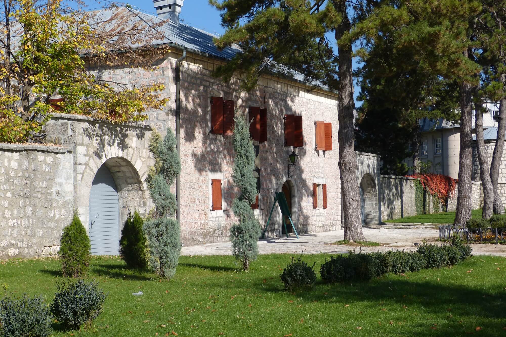 explore-experience-enjoy-montenegro-sedlo