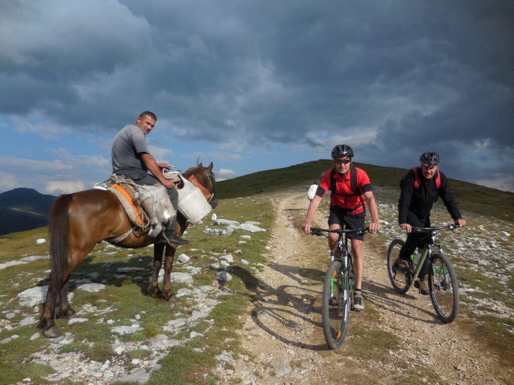 Trans Montenegro – Discover 4 out of 5 National Parks by (E-)Mountainbike
