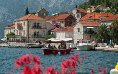 Montenegro Weather in April